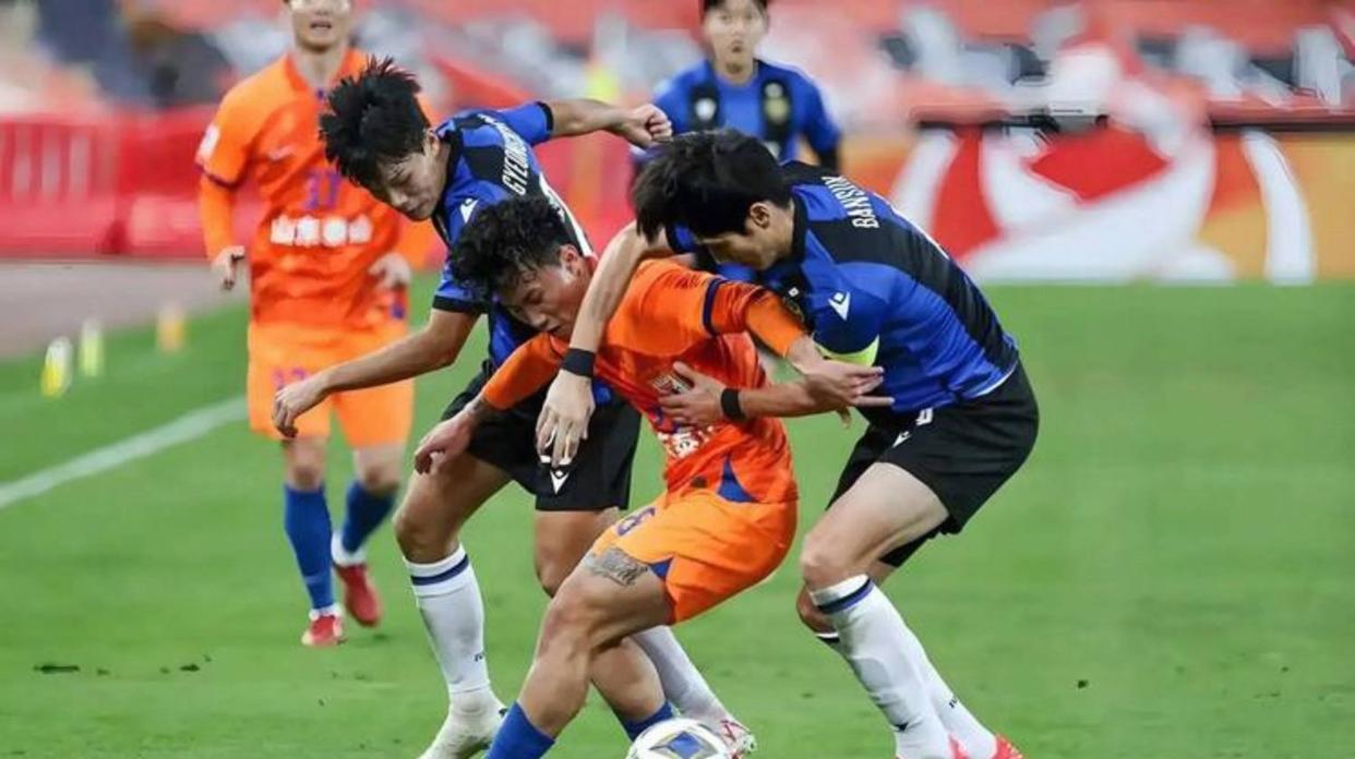 时时彩预测-包含竞争激烈，双方球队拼尽全力追求胜利的词条